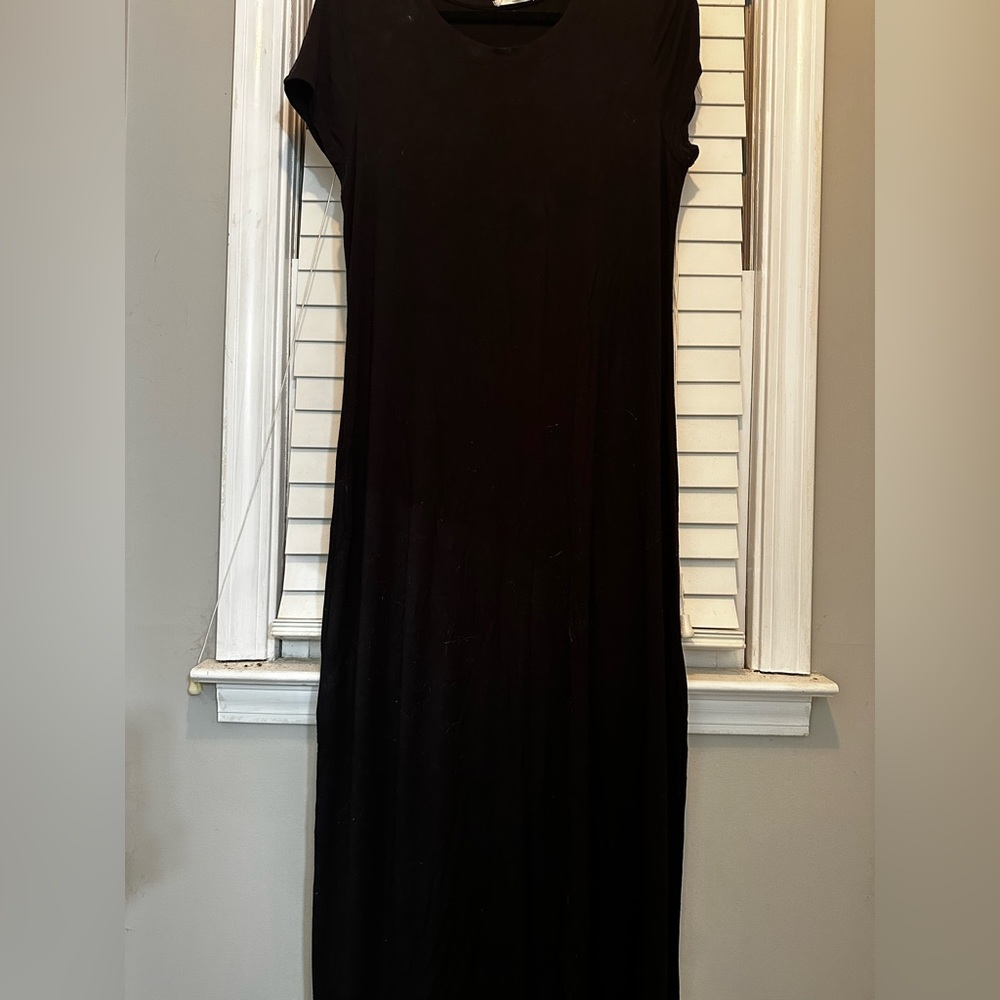 Black maxi dress